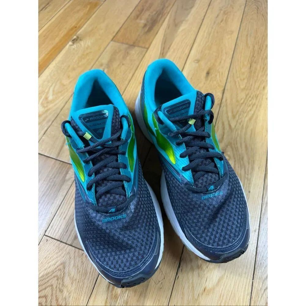 Brooks Womens Launch 4 Teal Shoes Size 10
